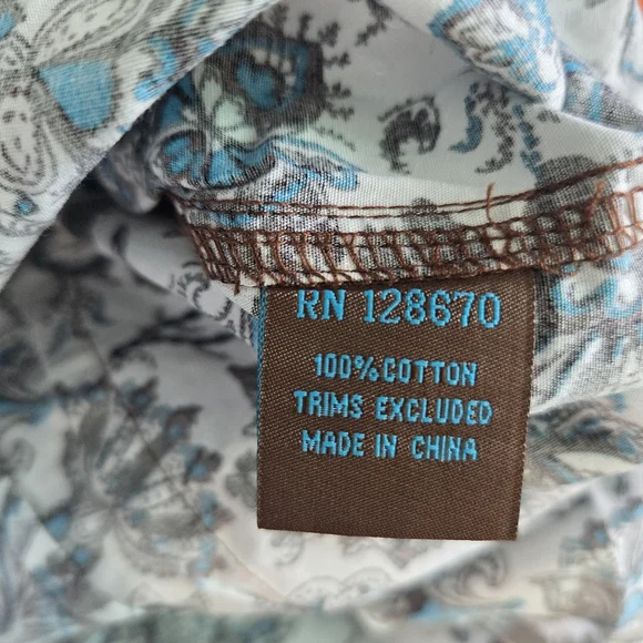 Cowgirl Hardware Paisley Print Western Shirt - Picture 7 of 7